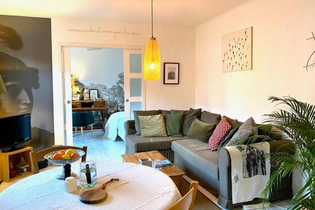 Appartement Chaleureux Entre Zola Et Proce. Nantes Exteriör bild